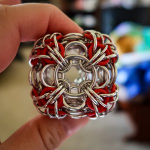 Chainmaille Cube