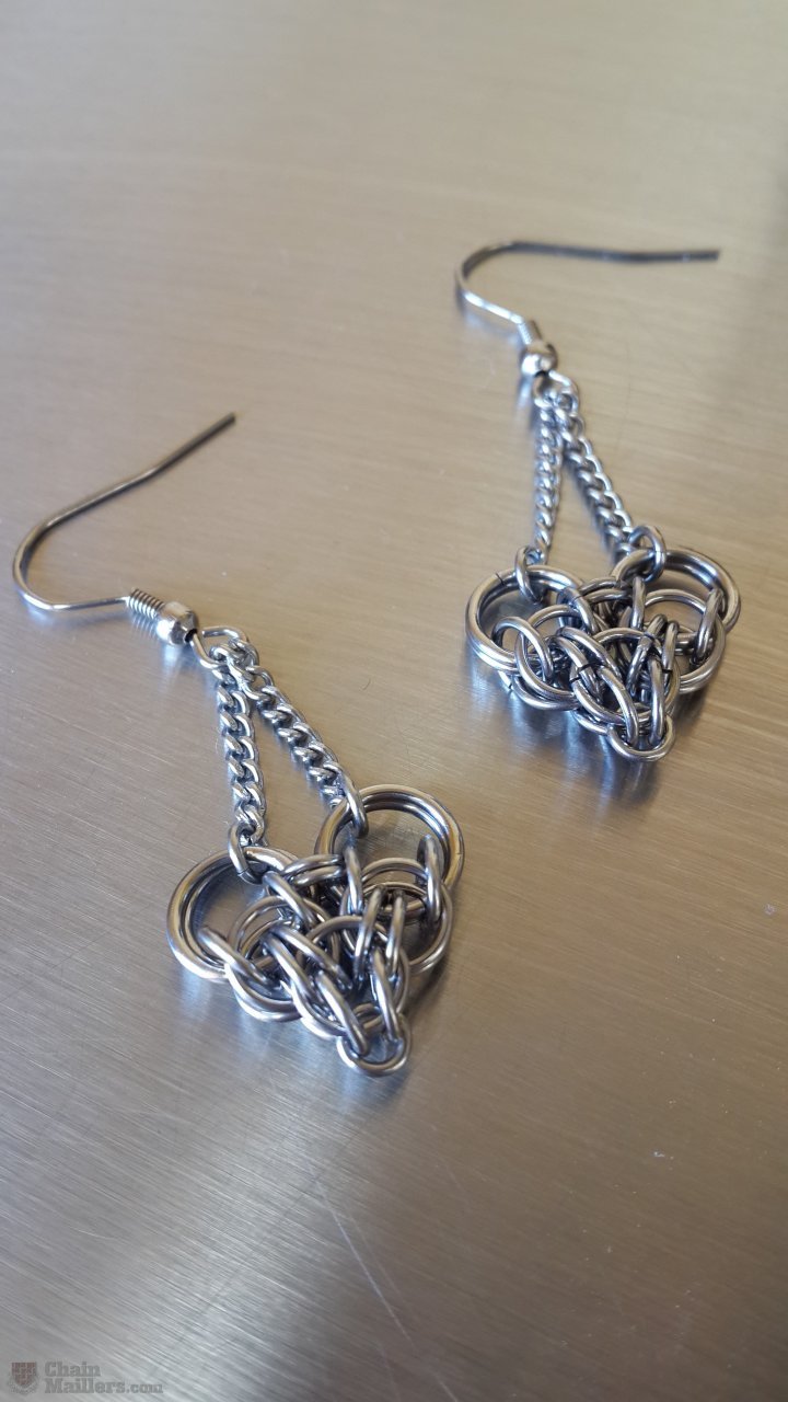 Chainmaille Love Earrings